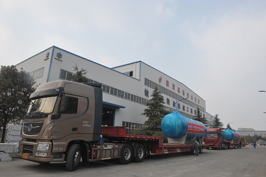 华泰集团设计制造的24T/D米糠毛蜡精制项目发往江苏