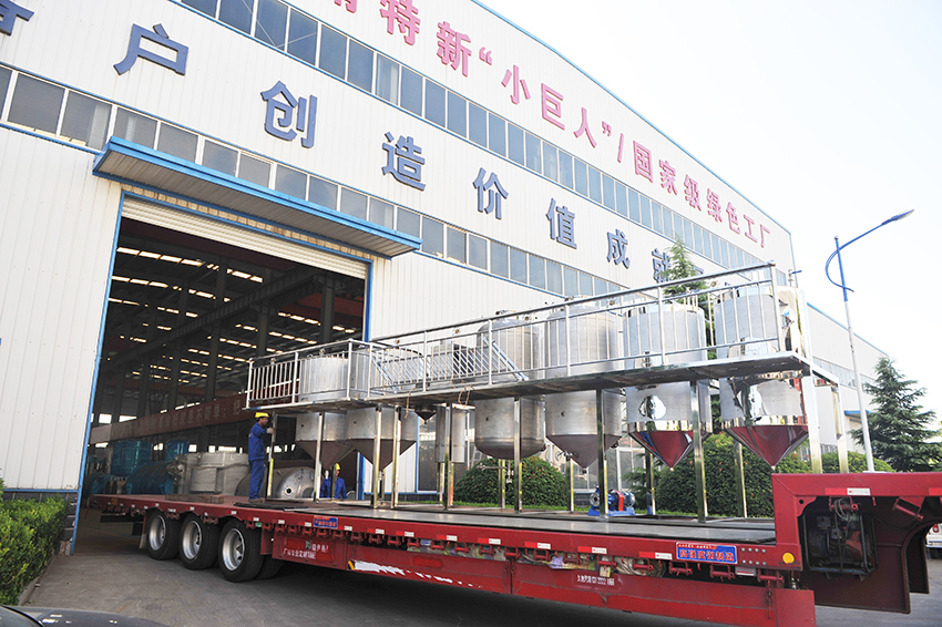 华泰集团设计制造的5T茶籽油榨油、1T精炼、1T脱蜡项目发往浙江